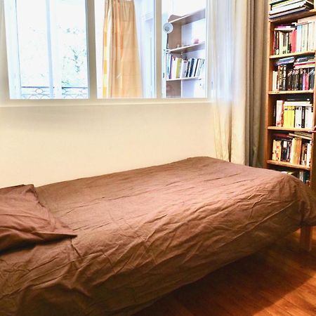 Appartement De Charme De 60 M2 Entre Montmartre Et Batignolles Париж Экстерьер фото