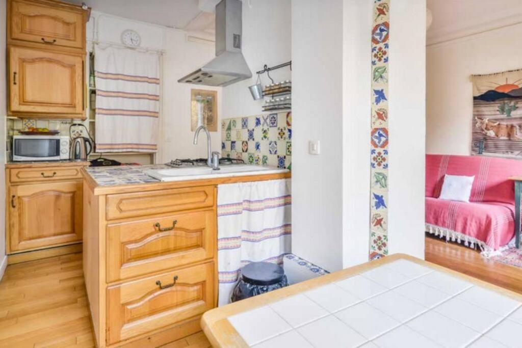 Appartement De Charme De 60 M2 Entre Montmartre Et Batignolles Париж Экстерьер фото